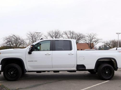 2024 Chevrolet Silverado 3500 LT