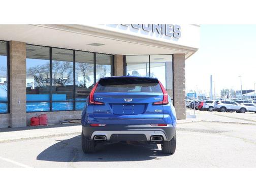 Wave Metallic 2023 Cadillac XT4 Premium Luxury