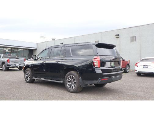 2023 Chevrolet Suburban Z71