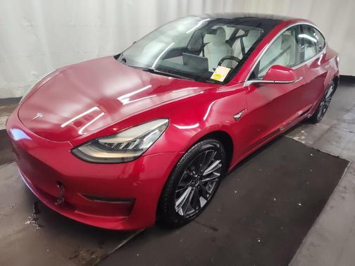 Red Multi-Coat 2018 Tesla Model 3 Long Range
