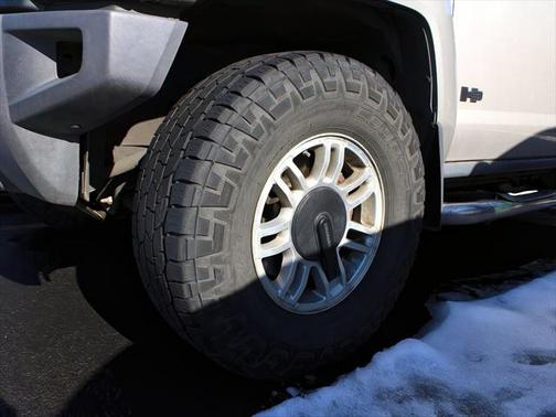 2006 Hummer H3 Base