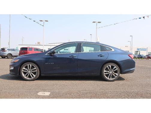 2022 Chevrolet Malibu FWD LT