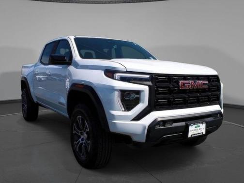 Summit White 2024 GMC Canyon Elevation