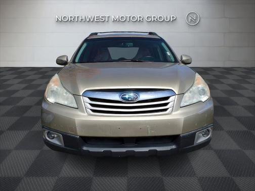 2010 Subaru Outback 2.5 i Premium