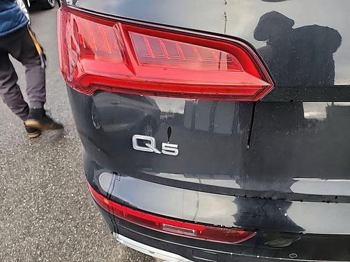 2020 Audi Q5 Premium Plus 55 TFSI e quattro S tronic