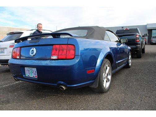 2008 Ford Mustang GT Deluxe