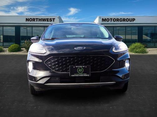 2021 Ford Escape Titanium