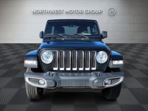 2023 Jeep Wrangler 4-Door Sahara