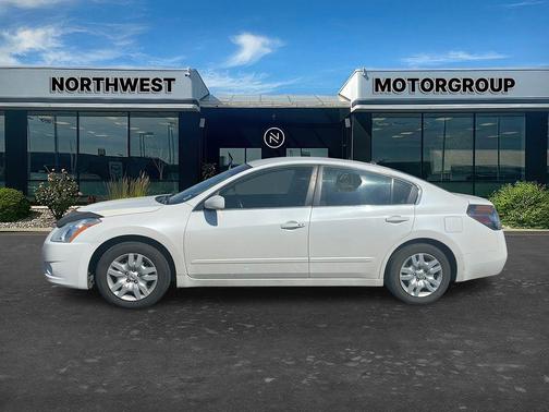 Winter Frost Pearl 2012 Nissan Altima 2.5 SL