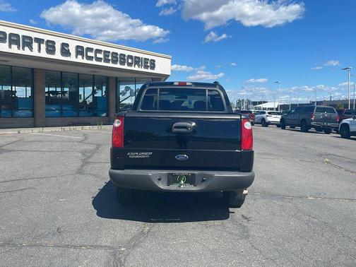 2005 Ford Explorer Sport Trac Adrenalin