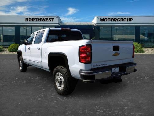 Summit White 2017 Chevrolet Silverado 2500 LT