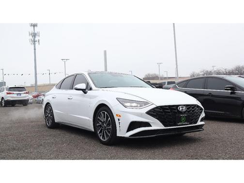2023 Hyundai SONATA Limited