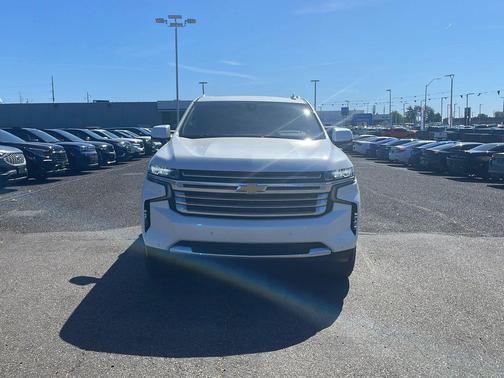 Iridescent Pearl Tricoat 2021 Chevrolet Tahoe High Country