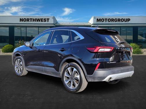 2025 Ford Escape Platinum