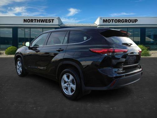 2021 Toyota Highlander Hybrid LE
