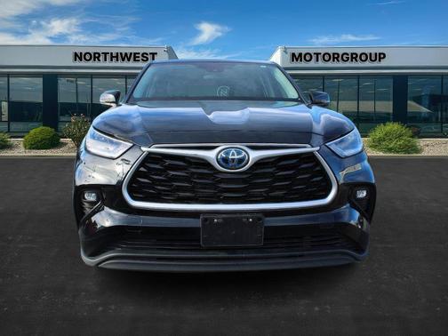 2021 Toyota Highlander Hybrid LE