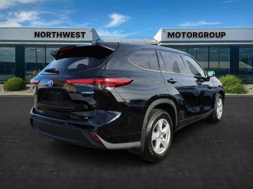 2021 Toyota Highlander Hybrid LE