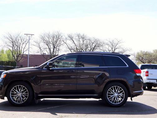 2017 Jeep Grand Cherokee Summit
