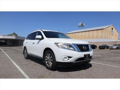 2016 Nissan Pathfinder S