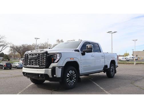 Summit White 2025 GMC Sierra 3500 Denali