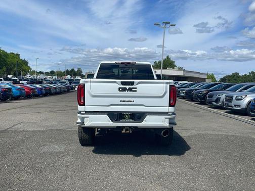 Summit White 2022 GMC Sierra 3500 Denali