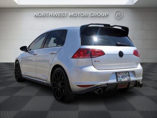 2017 Volkswagen Golf GTI 2.0T S 4-Door
