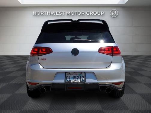 2017 Volkswagen Golf GTI 2.0T S 4-Door