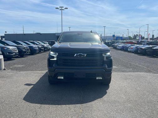 Dark Ash Metallic 2022 Chevrolet Silverado 1500 RST