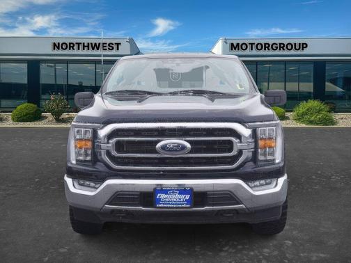 Antimatter Blue Metallic 2023 Ford F-150 XLT
