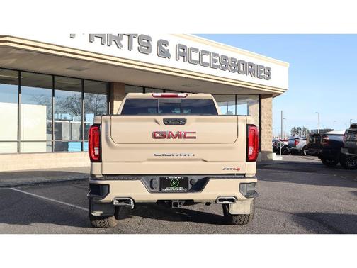 2022 GMC Sierra 1500 AT4