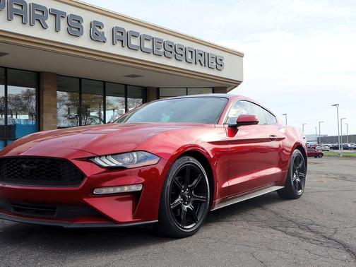2019 Ford Mustang EcoBoost