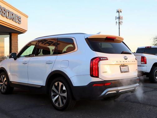 2020 Kia Telluride S