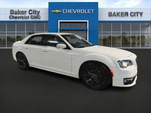 2022 Chrysler 300 S