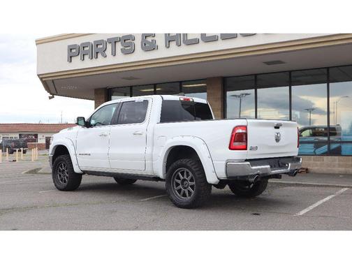 Ivory Tri-Coat Pearl 2019 RAM 1500 Longhorn