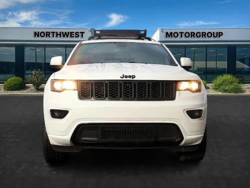 2021 Jeep Grand Cherokee Laredo