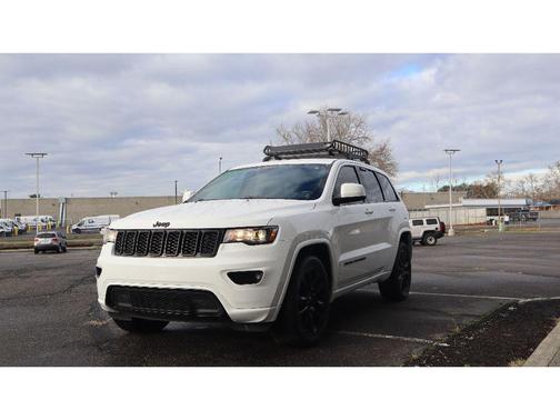 2021 Jeep Grand Cherokee Laredo