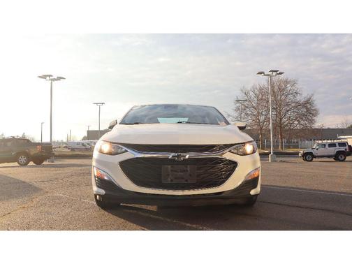 2023 Chevrolet Malibu RS