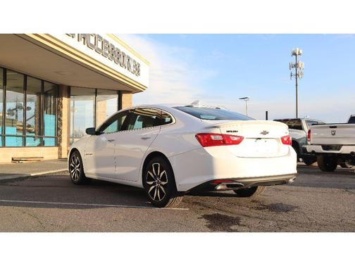 2023 Chevrolet Malibu RS