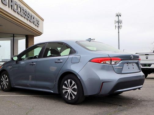 2021 Toyota Corolla Hybrid LE