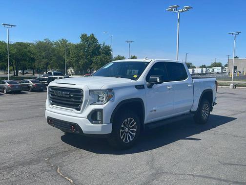 Summit White 2021 GMC Sierra 1500 AT4