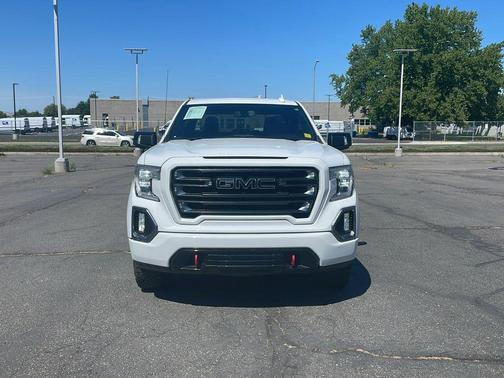 Summit White 2021 GMC Sierra 1500 AT4