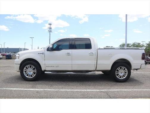 2008 Lincoln Mark LT Base