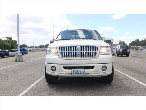 2008 Lincoln Mark LT Base