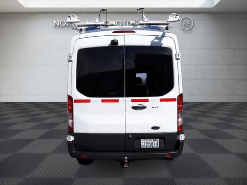 2016 Ford Transit-150 XLT
