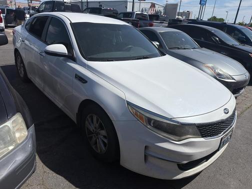 Snow White Pearl 2017 Kia Optima LX