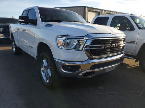 Bright White Clearcoat 2020 RAM 1500 Big Horn/Lone Star