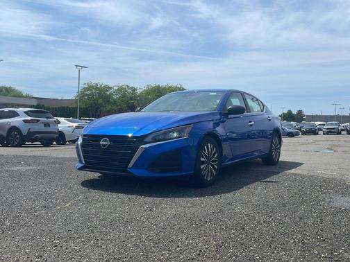 Bluestone Pearl 2025 Nissan Altima SV FWD