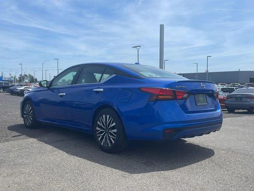 Bluestone Pearl 2025 Nissan Altima SV FWD