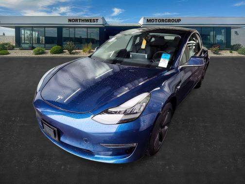 2019 Tesla Model 3 Mid Range