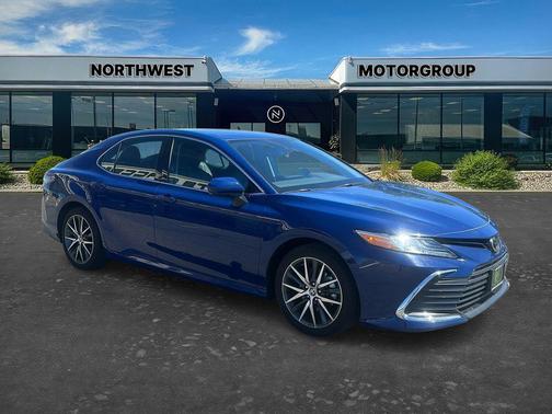 Reservoir Blue 2024 Toyota Camry XLE